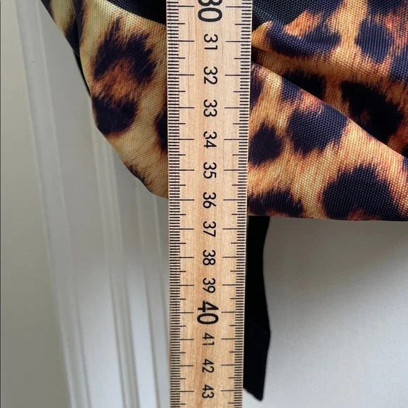 Sprayground - Lil Leopard Shark Mini Backpack, Leopard - Picture 8 of 10